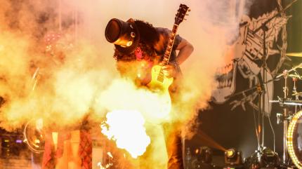 Muzyczny kalejdoskop na Bani, czyli o tym jak zmiksować Elektryczne Gitary z dodatkiem Led Zeppelin i szczyptą Wiedźmina